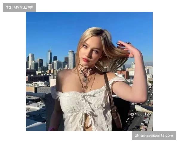 芒特新女友曝光 性感模特网红引发热议 颜值与魅力双双在线